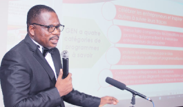 Orateurs M. AGBOVE 
