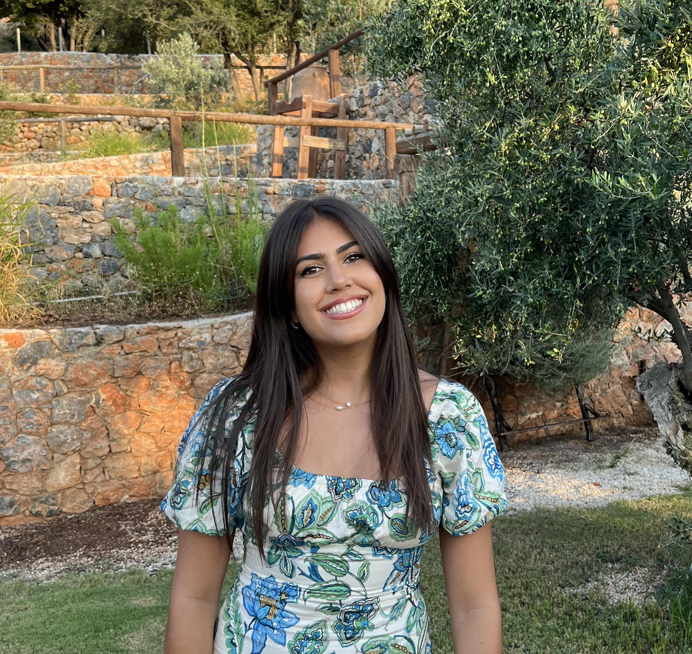 Profile picture for user shivaliharman