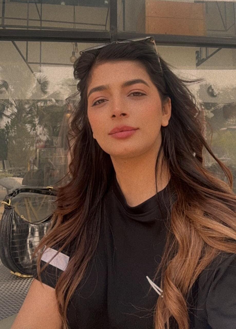 Profile picture for user lailaorakzai4982