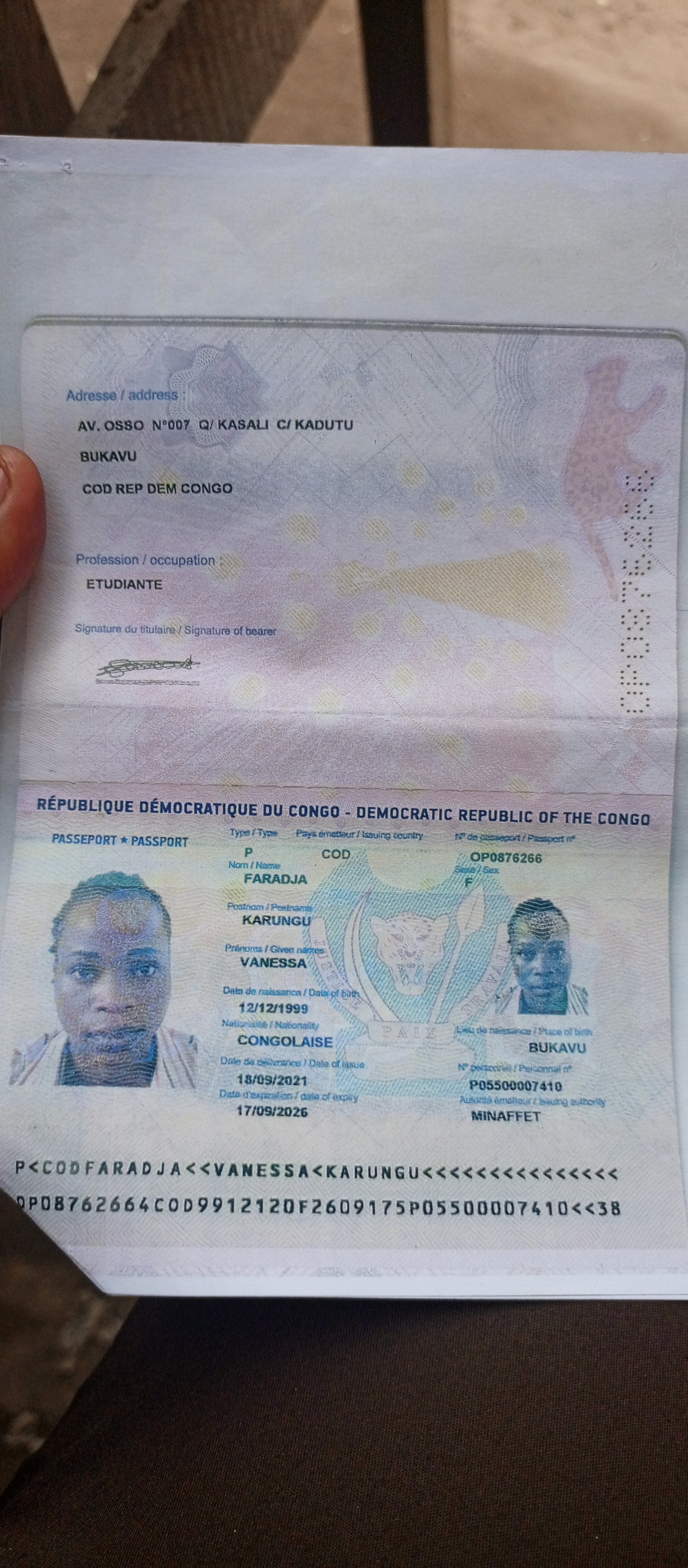 Profile picture for user vanessafaradjakarungu