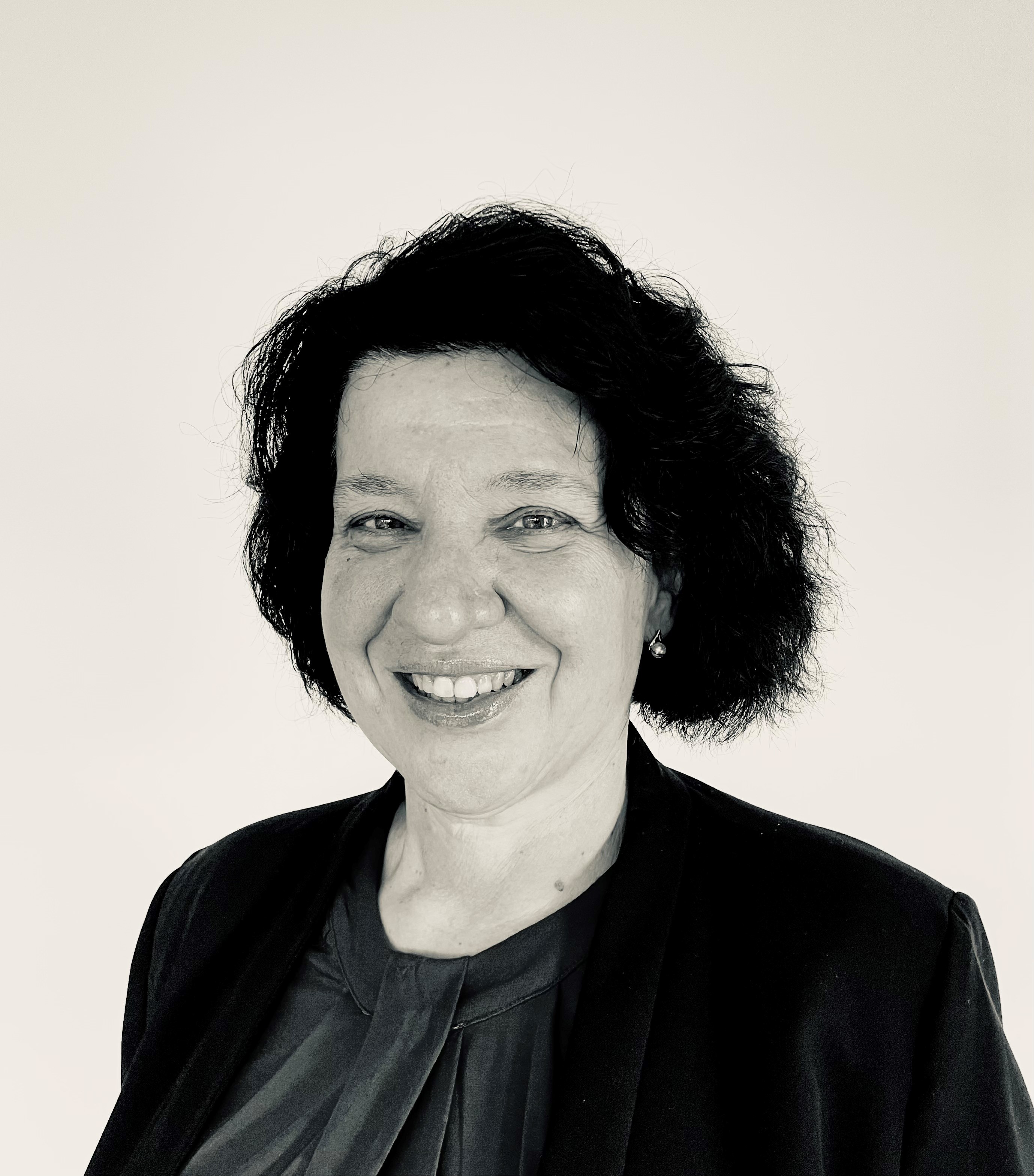 Profile picture for user pennysahinis