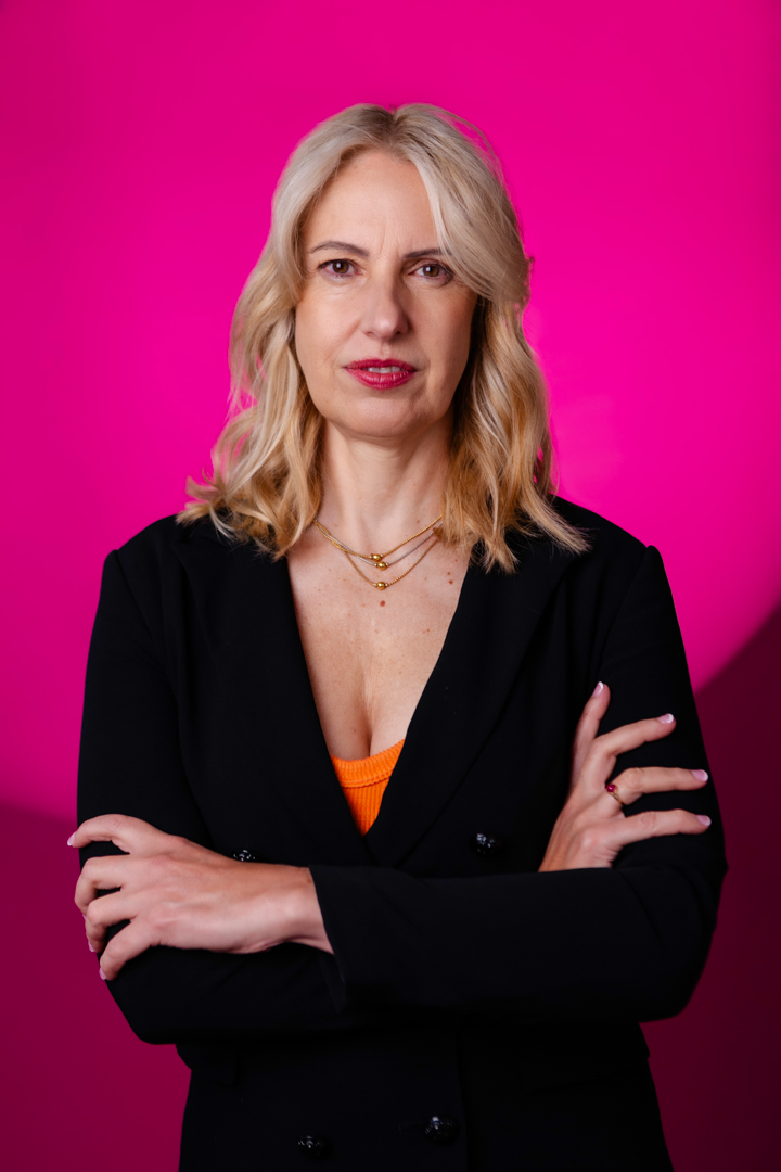 Profile picture for user ceraselatanasescu