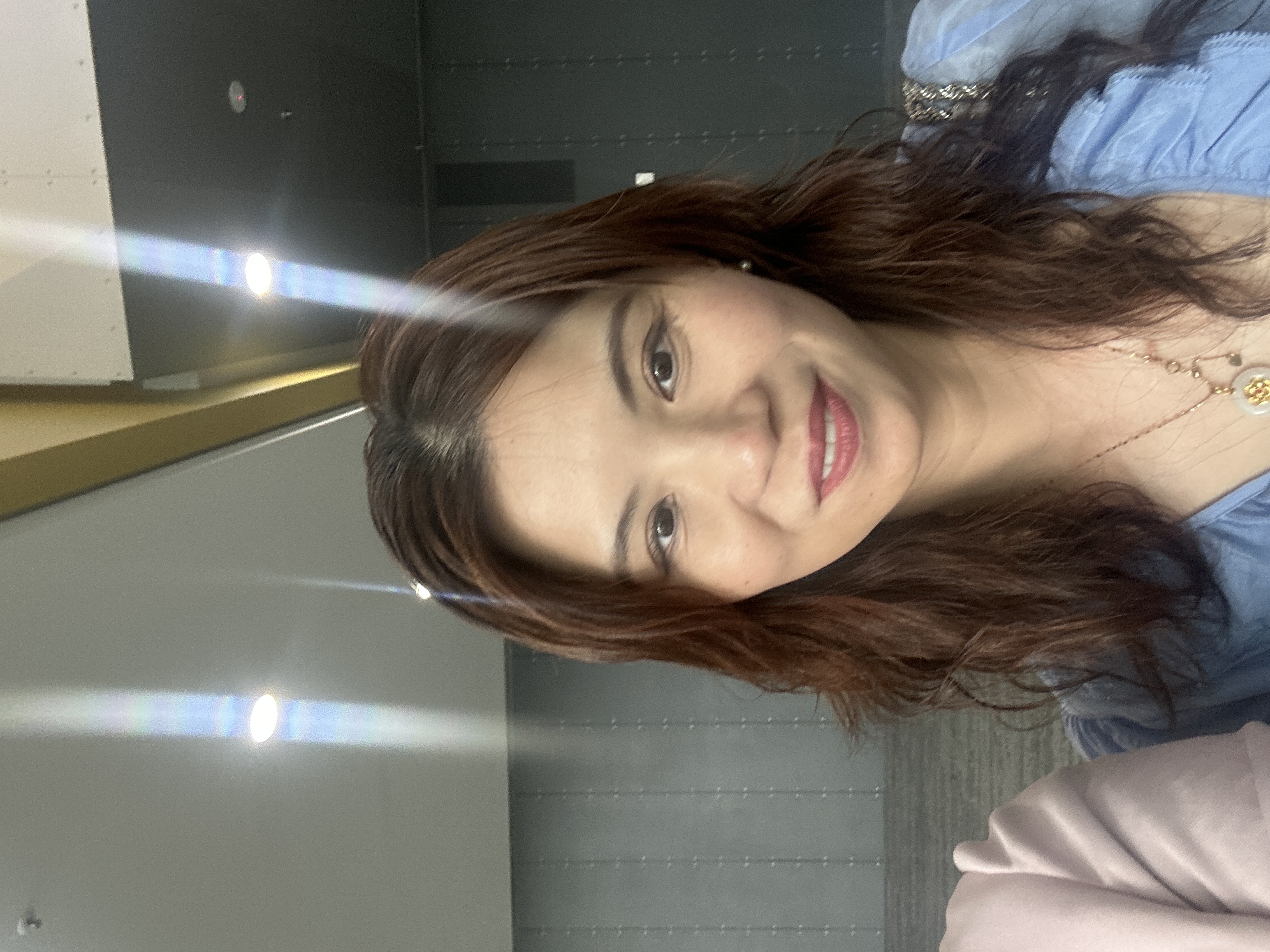 Profile picture for user vickyye